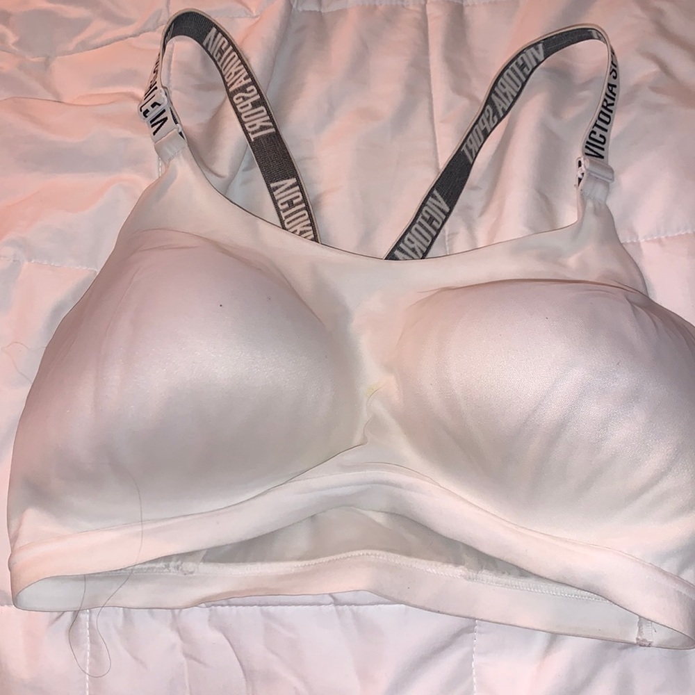 Sports bra size 36DD